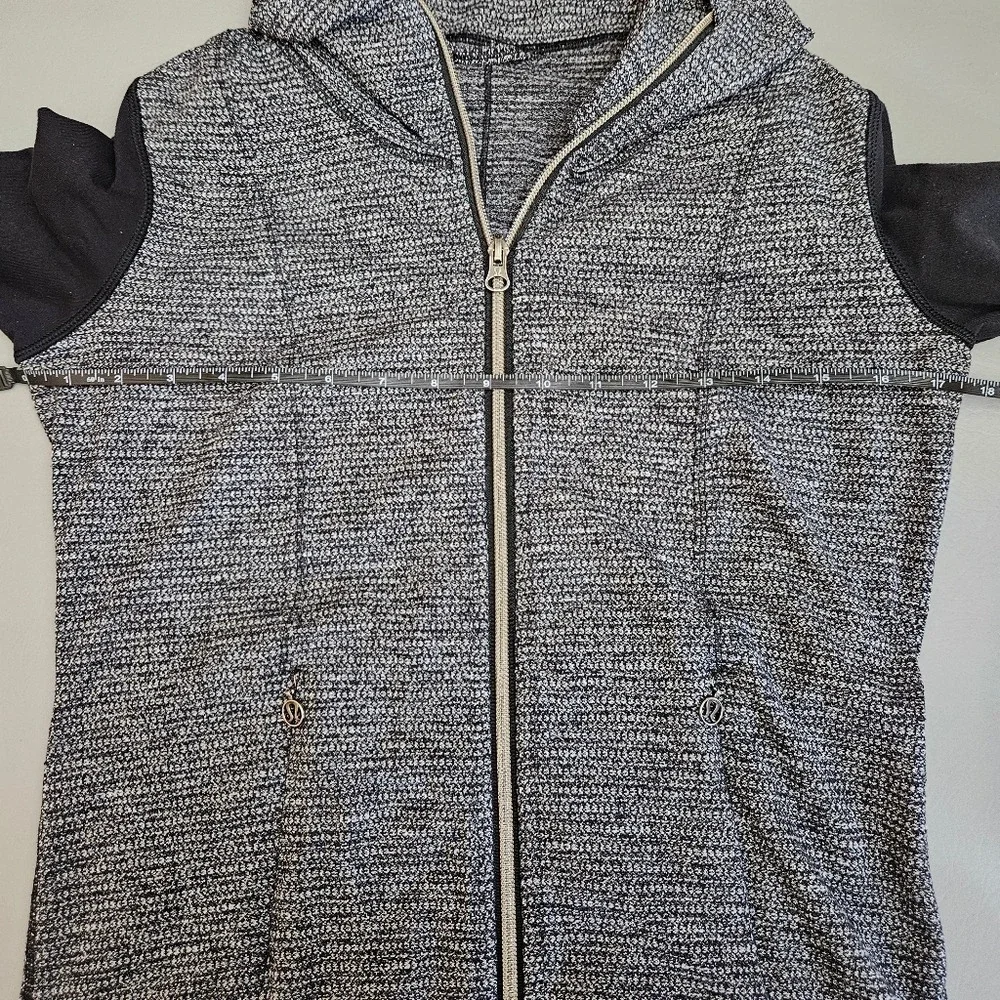 LULULEMON Daily‎ Yoga Jacket Coco Pique 4